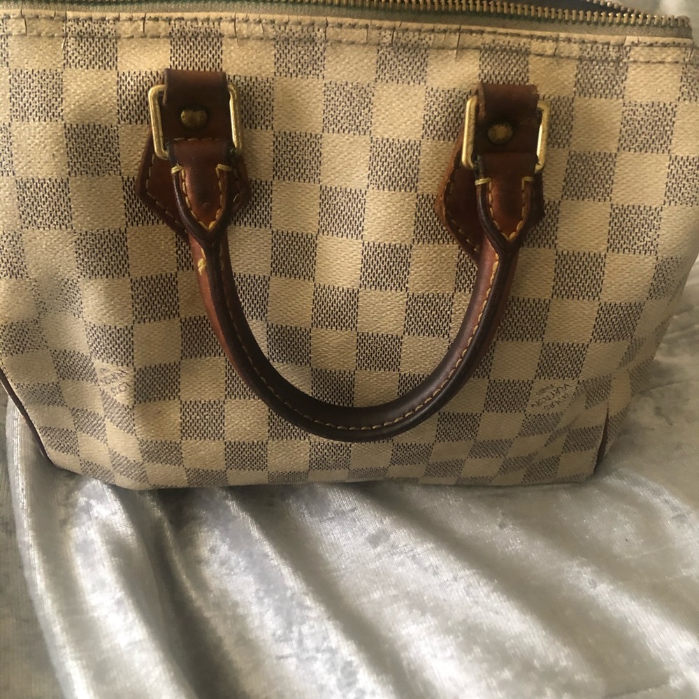 Louis Vuitton speedy 25